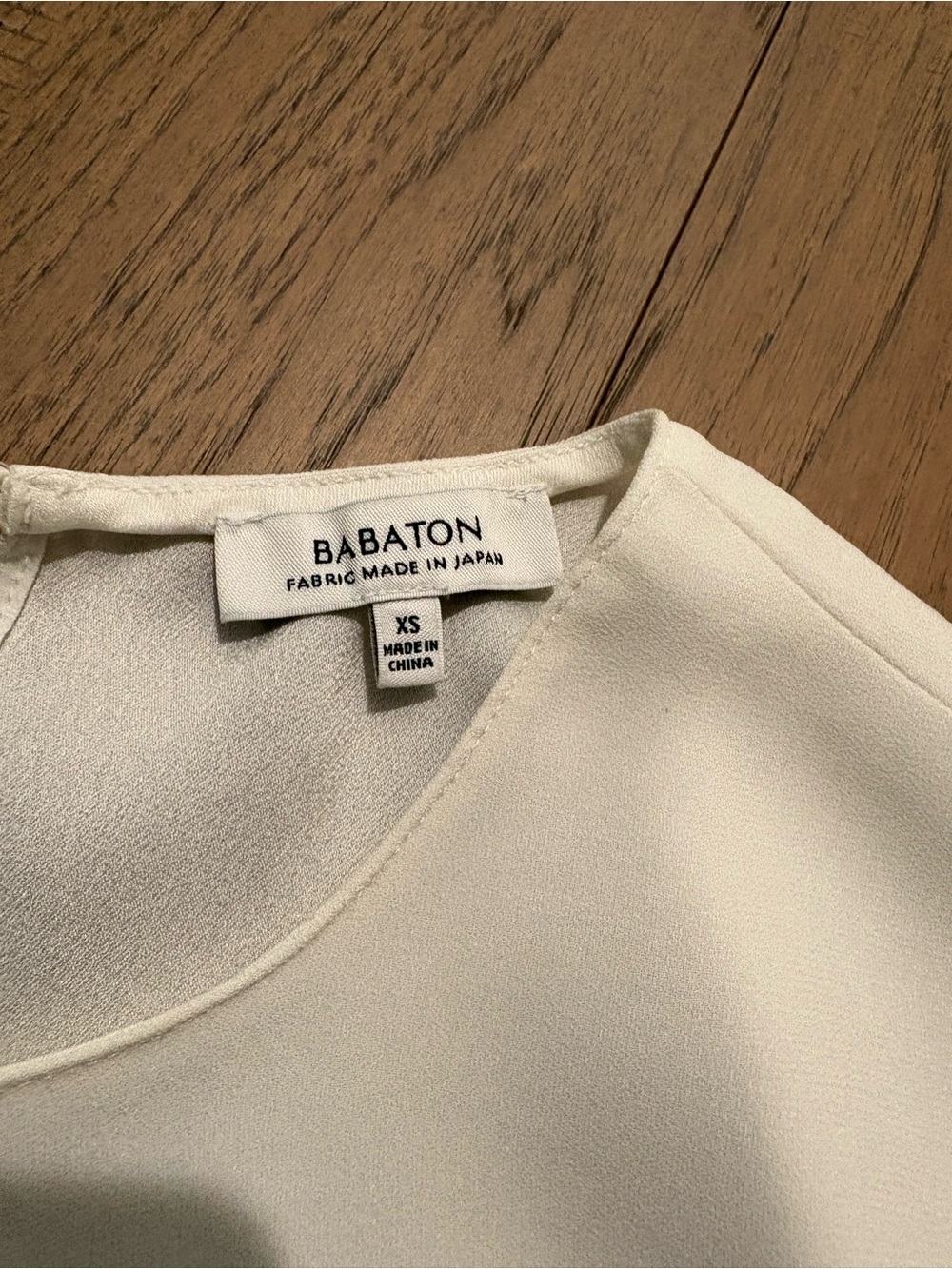 Babaton Ivory Ruffle Sleeve Silk-Blend Shell Top - Picture 2 of 3